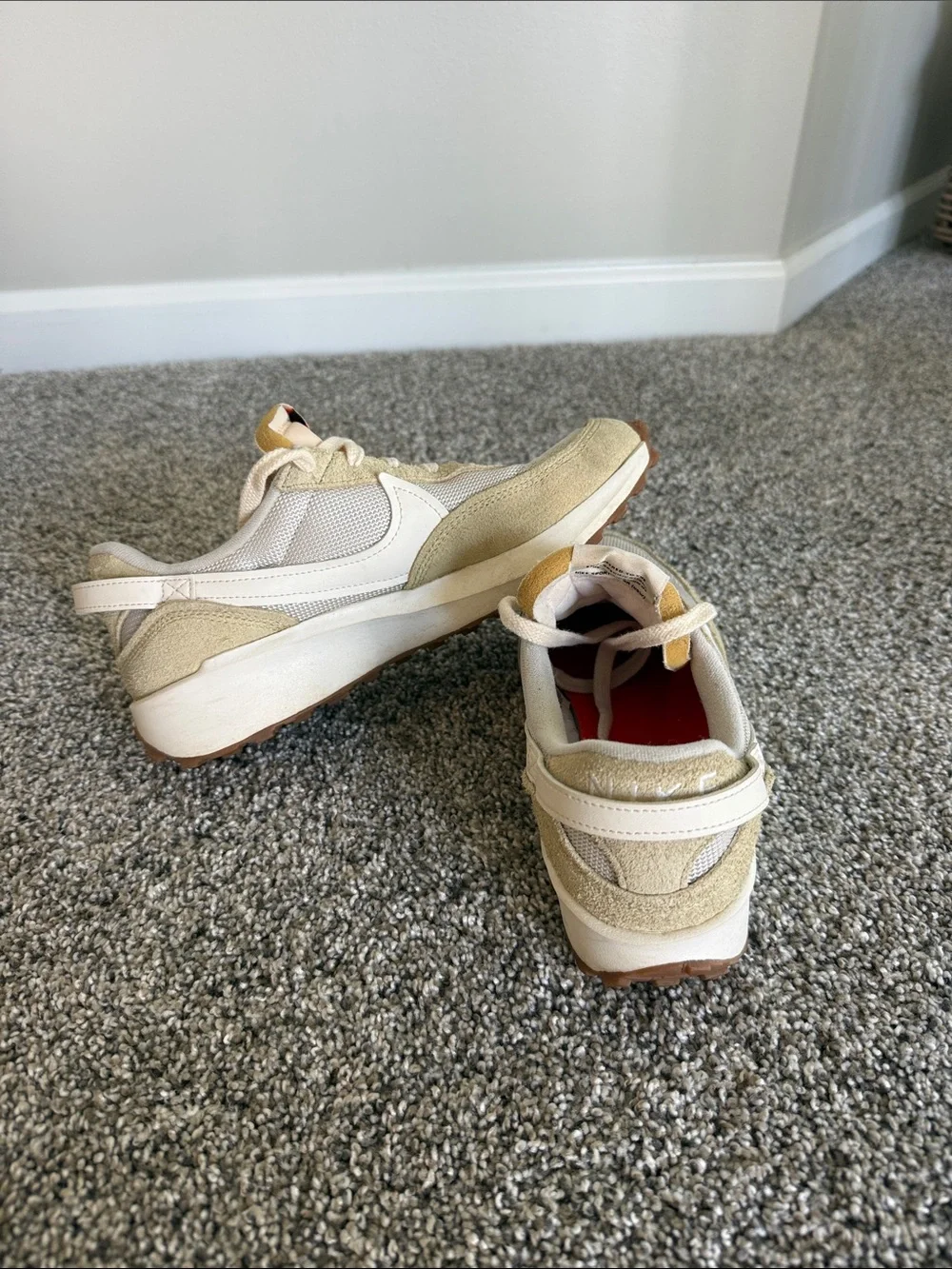 Women's Nike Waffle Sneakers